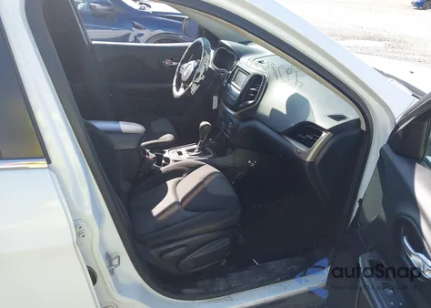 2014 Jeep Cherokee Latitude из США, поврежденный, VIN 1C4PJMCS9EW227689